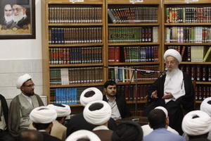 آیت‌الله العظمی مکارم شیرازی