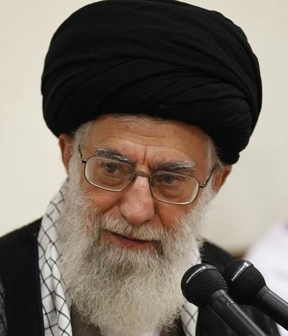 آیت الله العظمی خامنه ای رهبر معظم انقلاب اسلامی 